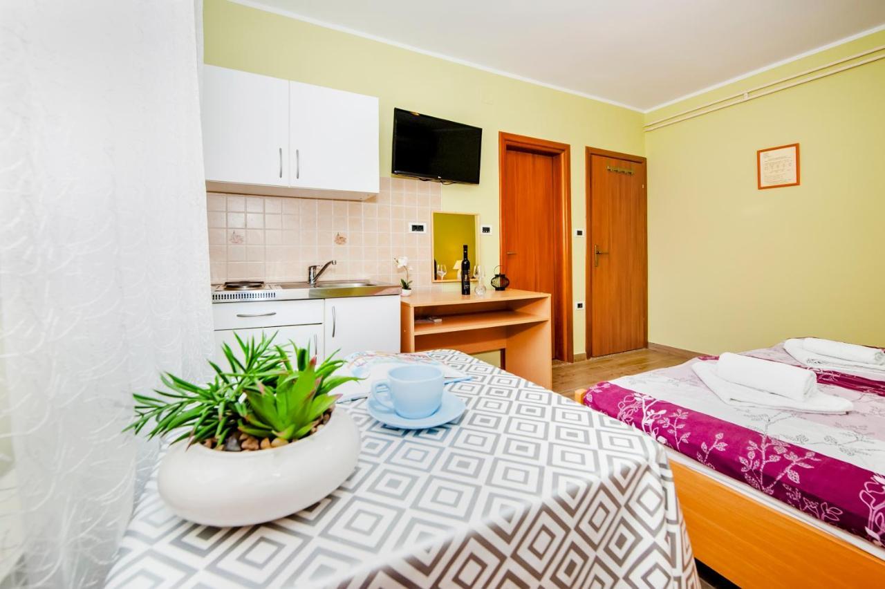 Casa Leona Lejlighed Rovinj Eksteriør billede