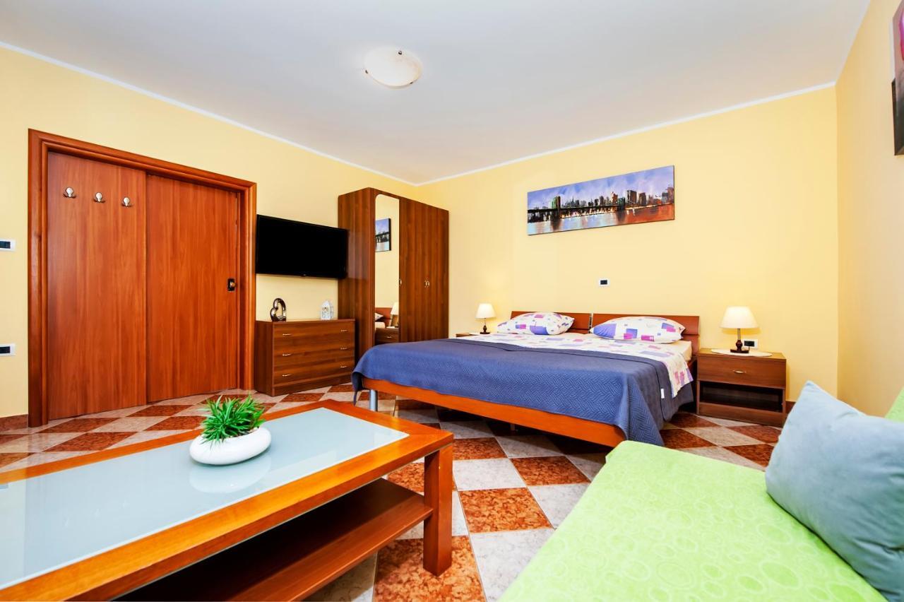 Casa Leona Lejlighed Rovinj Eksteriør billede